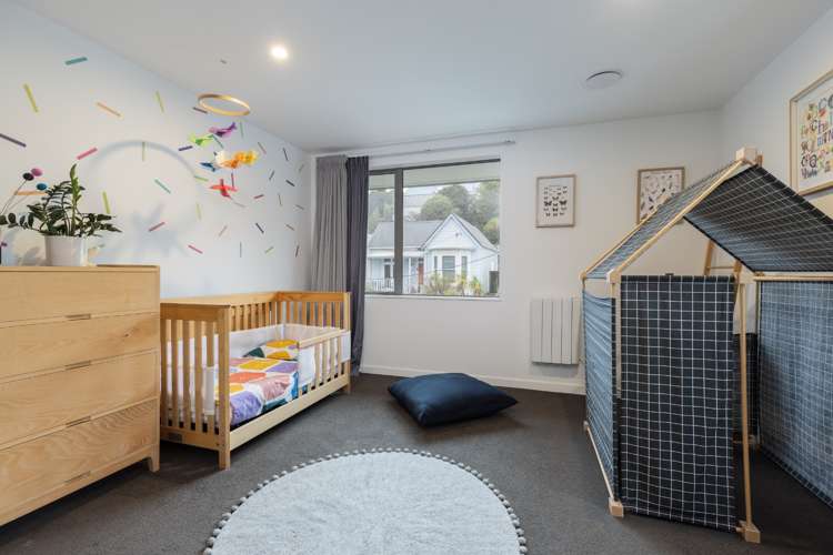 6/24 Princess Terrace Newtown_5