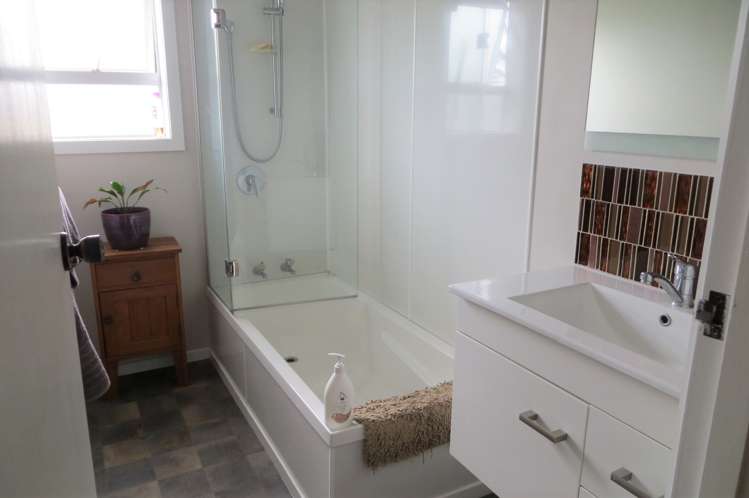 249 Whitaker Street Te Aroha_23