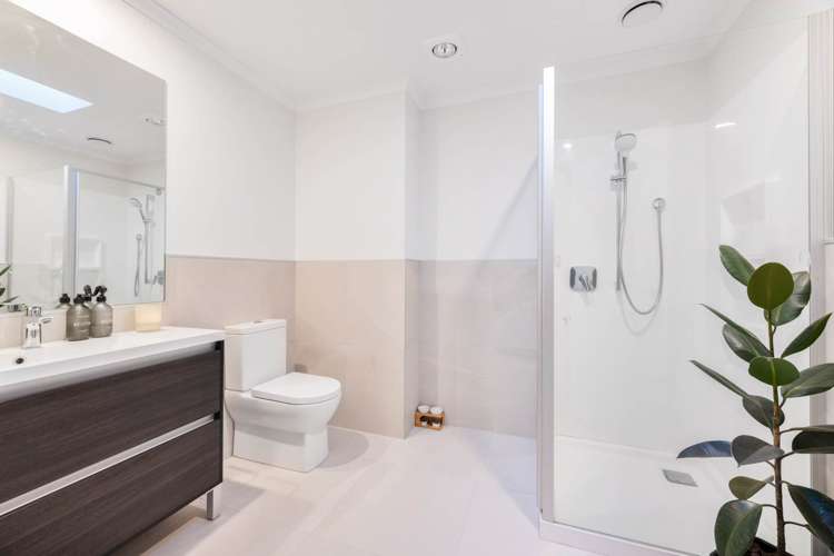 8 Gilbert Hall Way Swanson_23