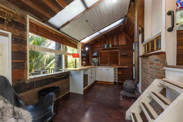 113 Laingholm Drive Laingholm_11