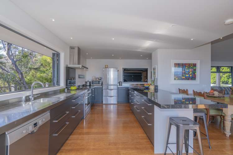 135 Kawhina Lane Kuaotunu_9