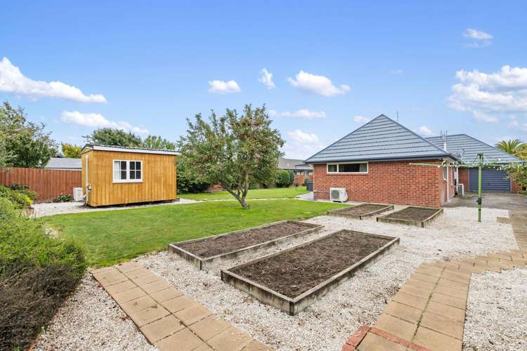 21 Welsford Street Woodend_22