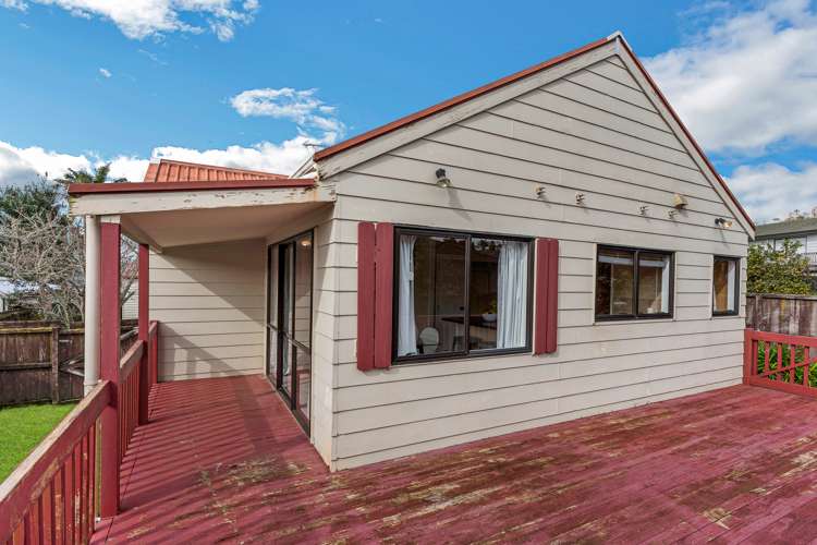 32 Hassan Drive Massey_15