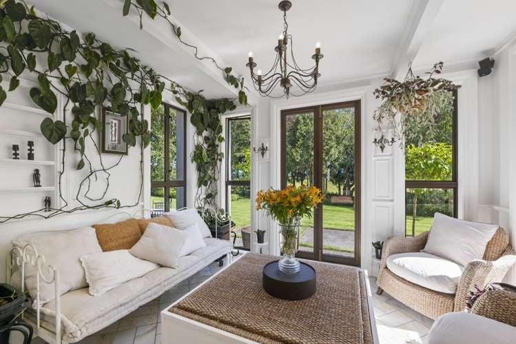 221 Awai Road Tarurutangi_13