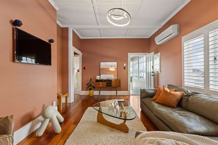 33 Owairaka Avenue Mount Albert_18