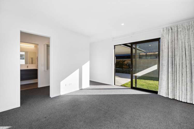 18 Crop Street Jacks Point_8