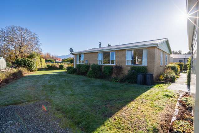 10 Waiau Street Manapouri_3