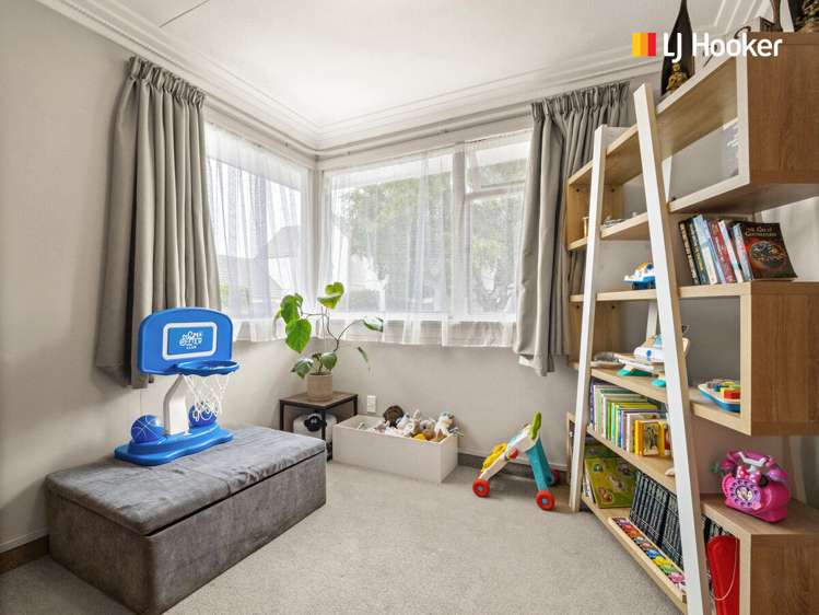 73 Macandrew Road South Dunedin_10