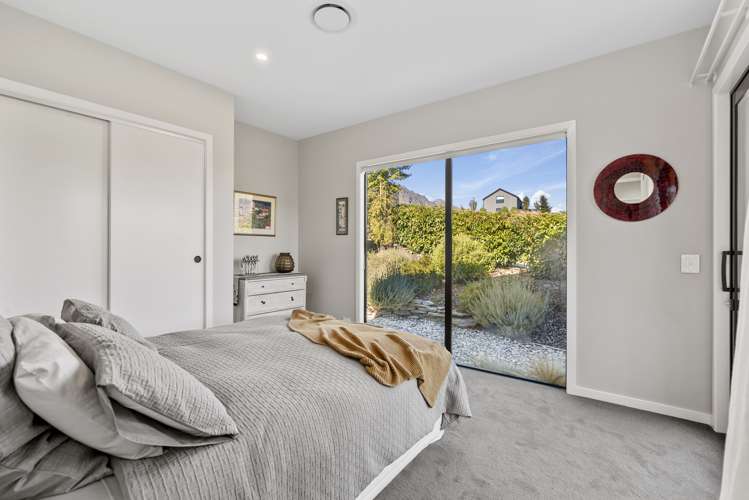 41 Rannoch Drive Jacks Point_16