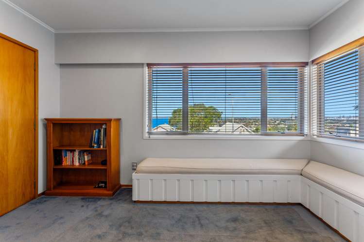 11 Katui Street Castor Bay_14