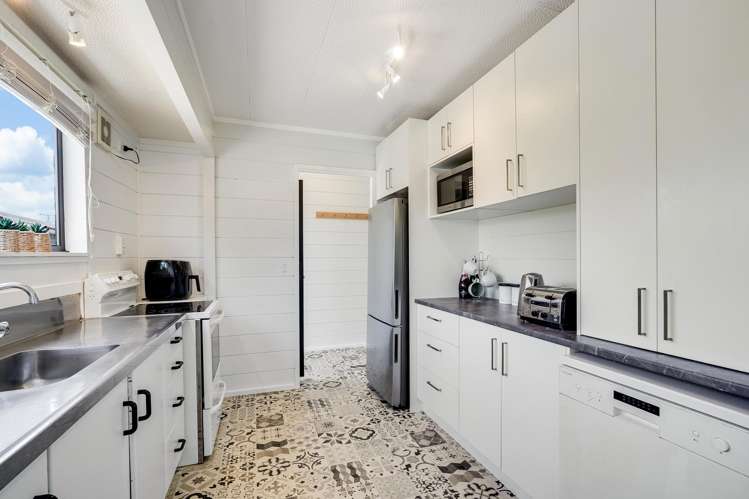 61 Kimihia Road Huntly_10