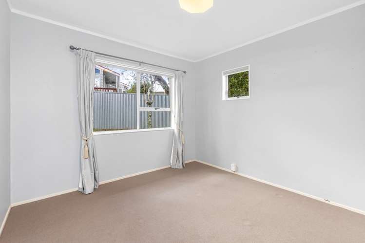 5 Wallace Road Ranui_16