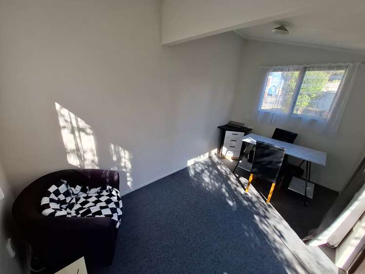 2/38 Parkers Road Tahunanui_17