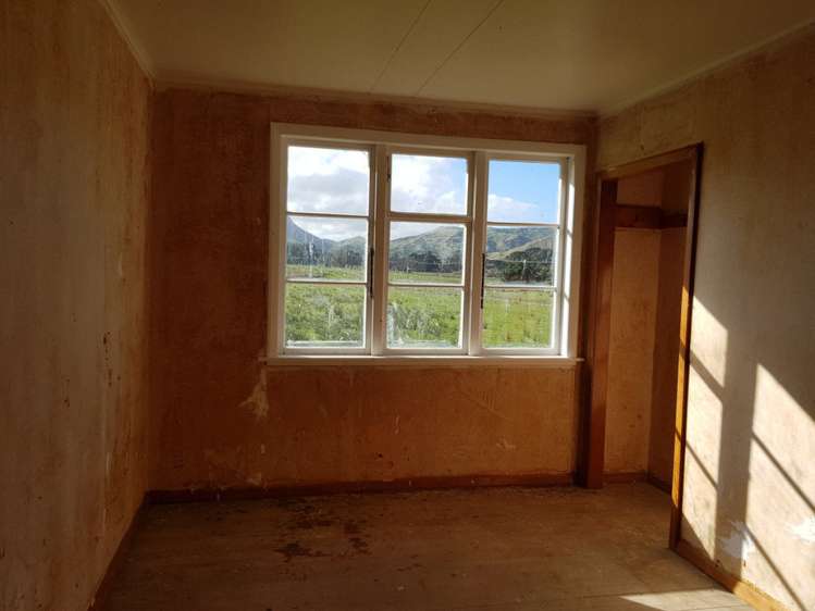 32 High Street Eketahuna_8