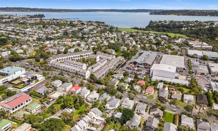 2/70a Sackville Street Grey Lynn_16