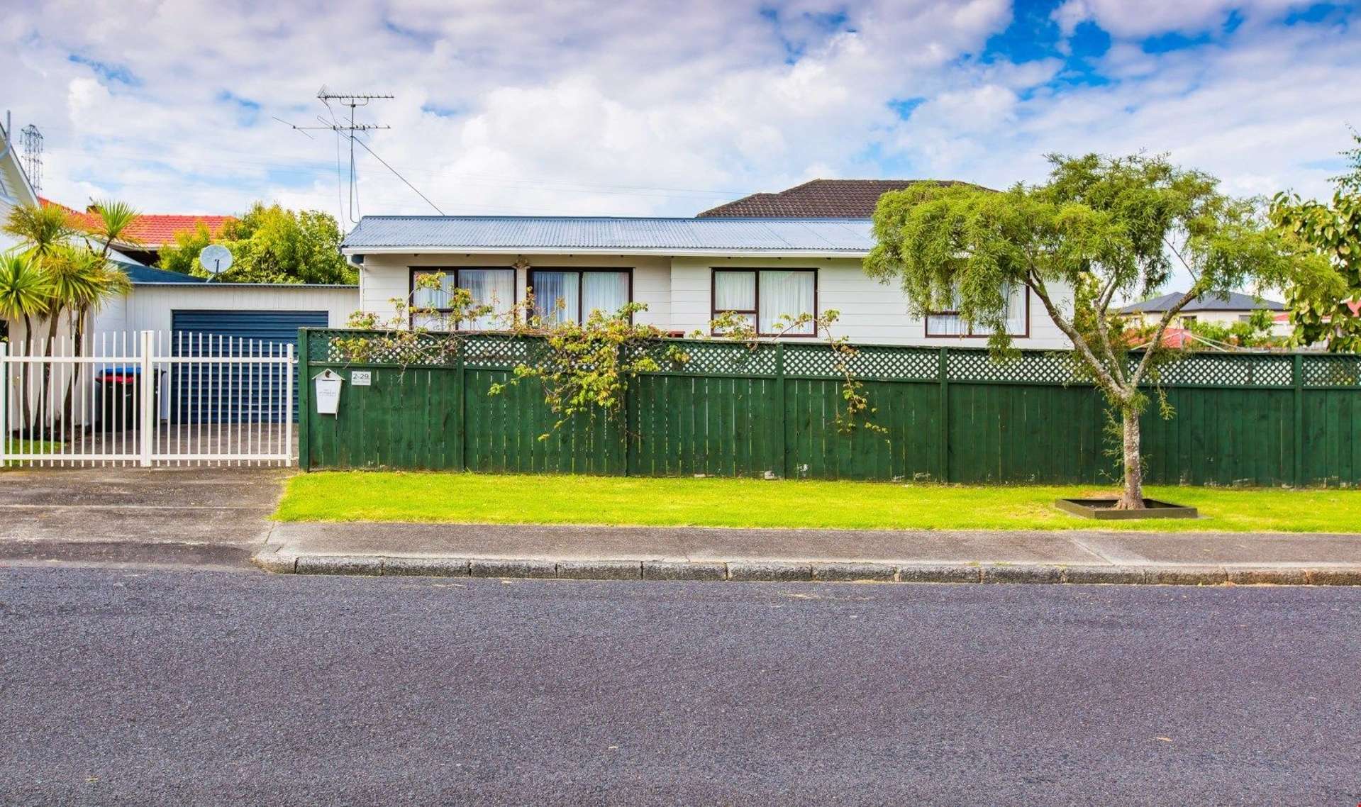 2/29 Rogan Street Mount Roskill_0