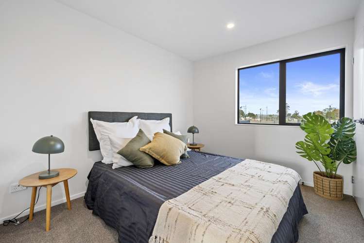 2/4 Glenburn Road Hobsonville_13