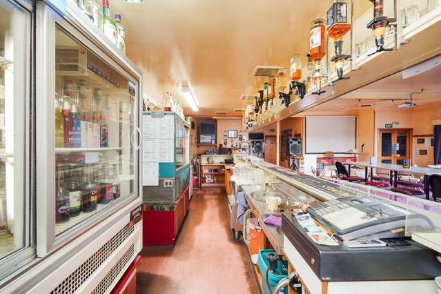 76 King Street & 143 Main Street Otautau_1