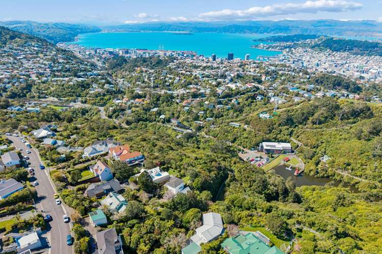 113 Messines Road Karori Central_38