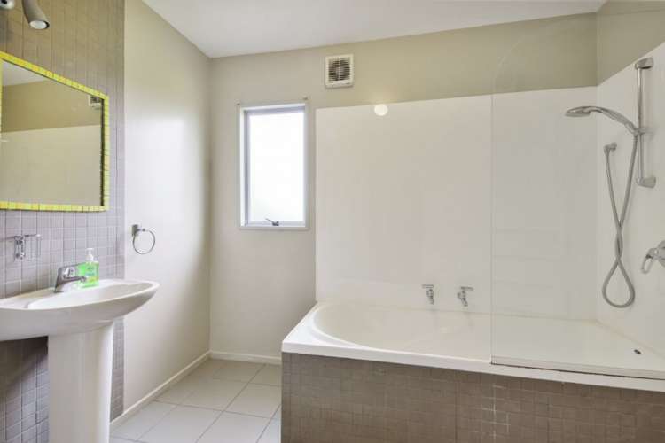 8 Dohrmans Road Oxford_16