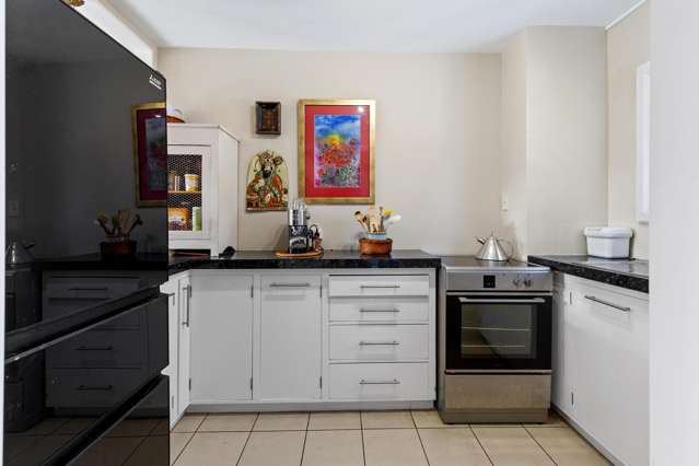 1/27 Buffon Street Waltham_2