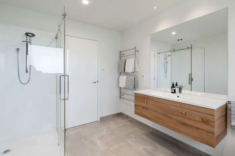 48 Peake Road Cambridge_32