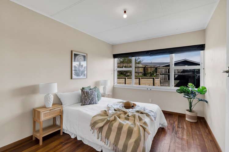 182 Ngamotu Road Spotswood_11