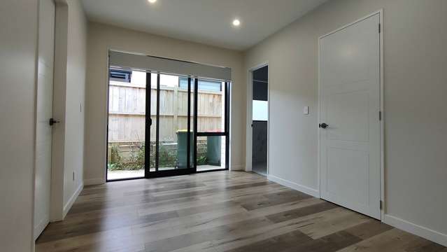 43 Dungloe Avenue Flat Bush_1