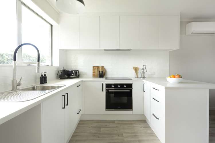 7/1 Pine Street New Lynn_11