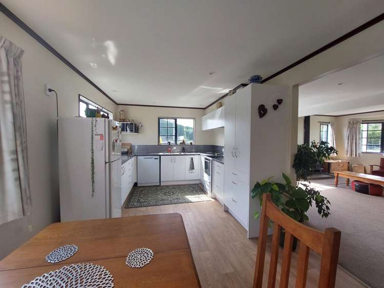 33 Railway Terrace Ohau_4