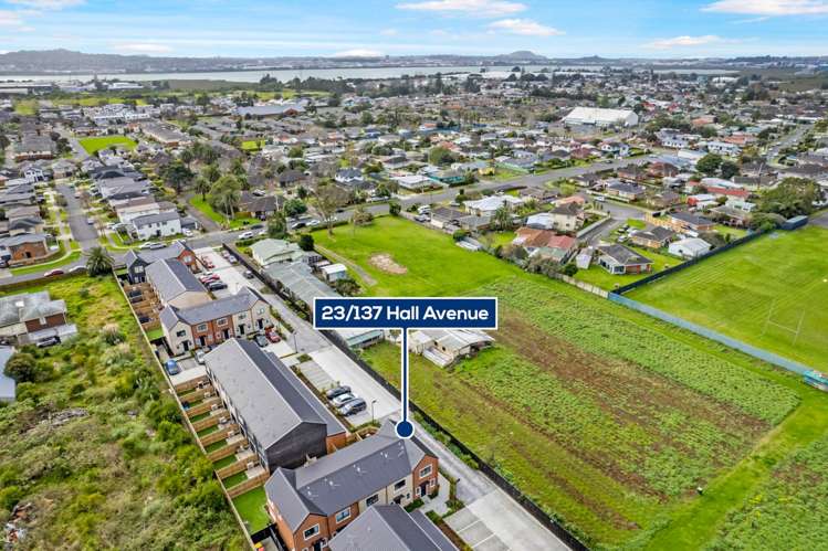 23/137 Hall Avenue Favona_16