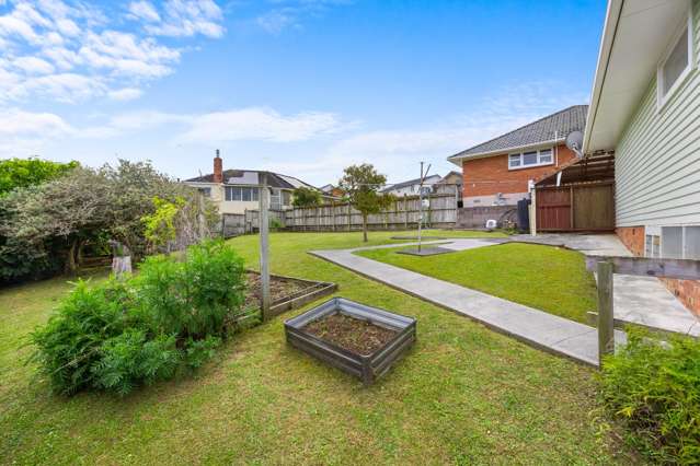 75 Kimber Hall Avenue Mount Roskill_2