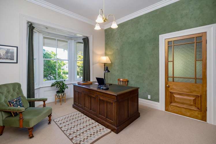 707 & 707B New North Road Mount Albert_25