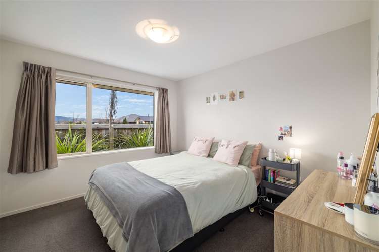 1 Temple Avenue Lincoln_15