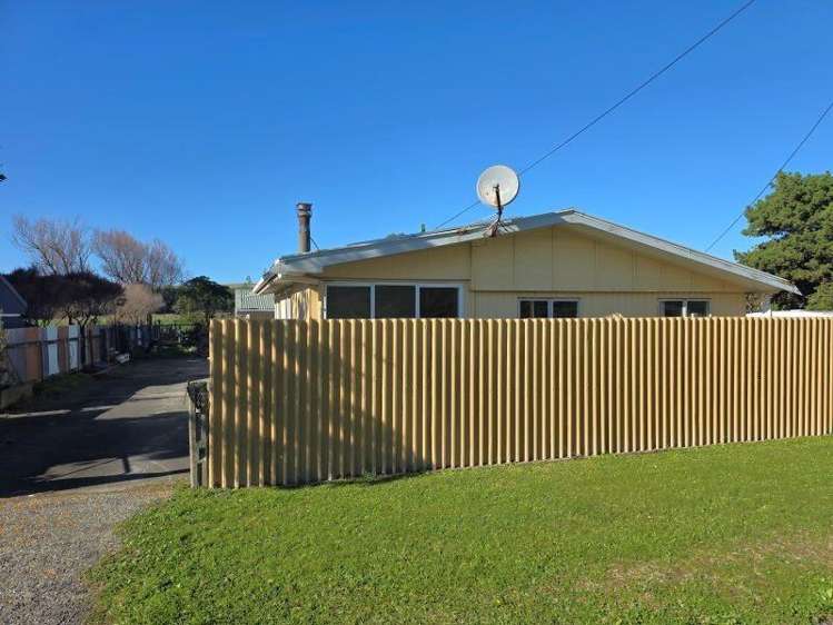 77 Whangaimoana Beach Road Lake Ferry_10
