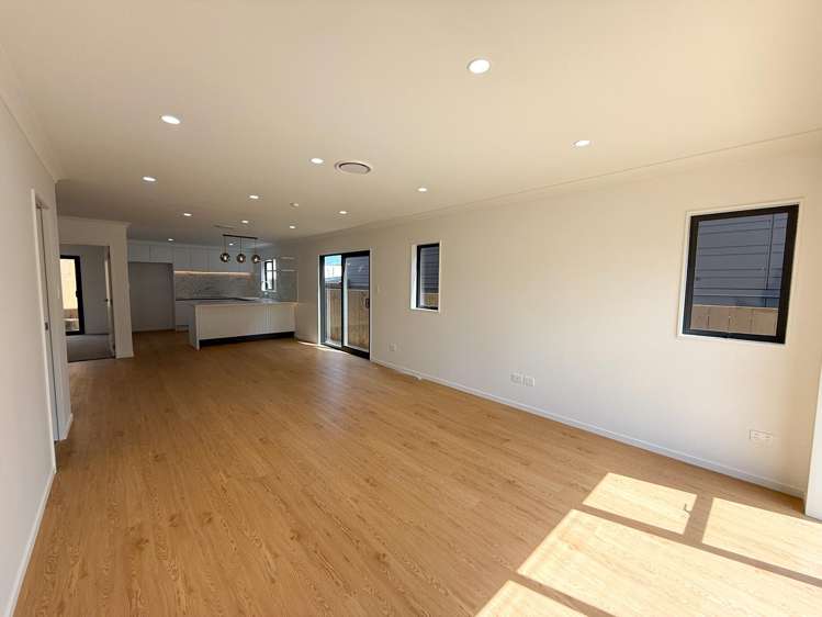 1a Harry Human Heights St Johns_1