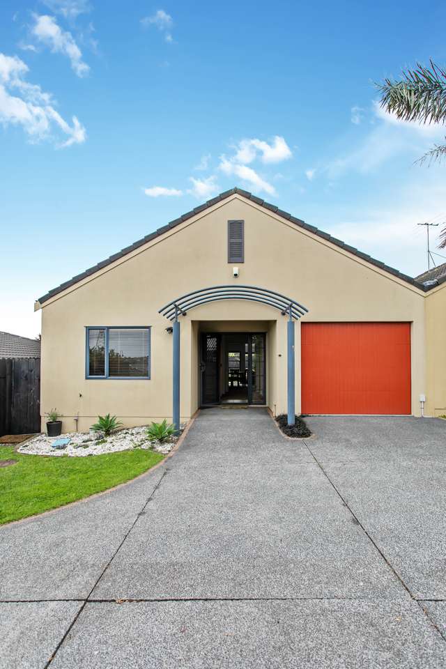 28 Ksenia Drive Flat Bush_1