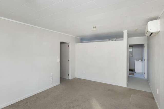 2 & 4A/178 Rutene Road Inner Kaiti_3