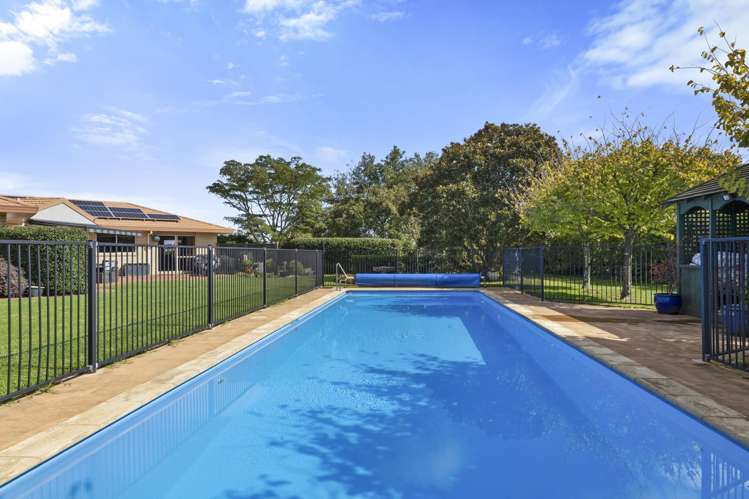 63 McGiven Drive Ridgewood_18