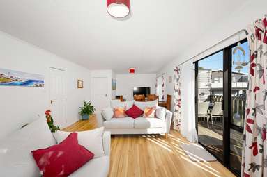 19A Pine Avenue_1