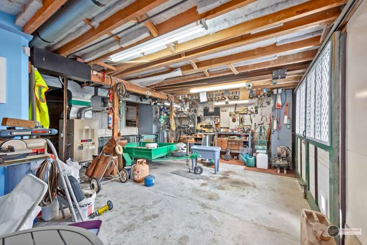 37 Dalton Grove Stokes Valley_16