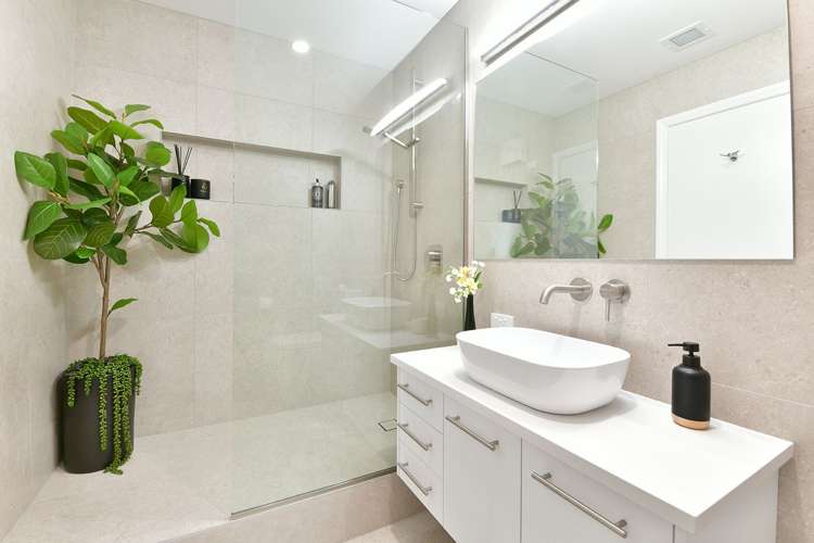 21 Waterside Crescent Gulf Harbour_10