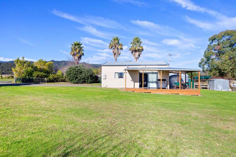 35 Parekura Hei Road Te Kaha_16