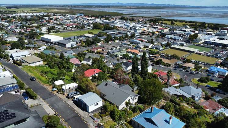 117 Edward Street Thames_43