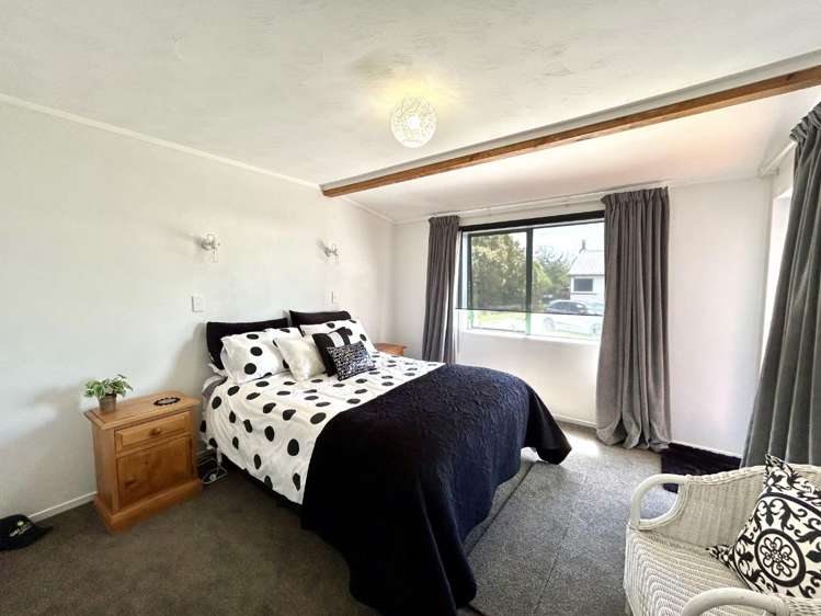 17A Glenfield Road 1128_3
