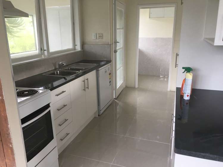 53 Beeston Crescent Manurewa_8