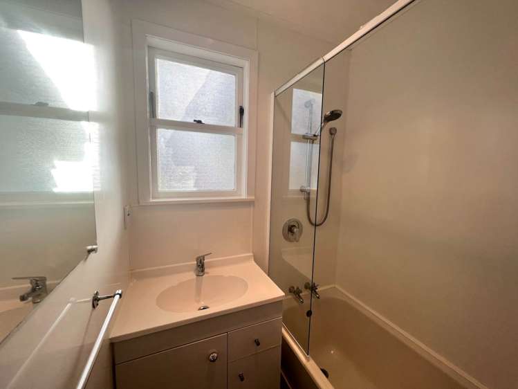 3 Benghazi Road Panmure_15