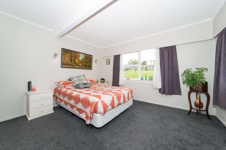 10 Kaweka Street New Lynn_16