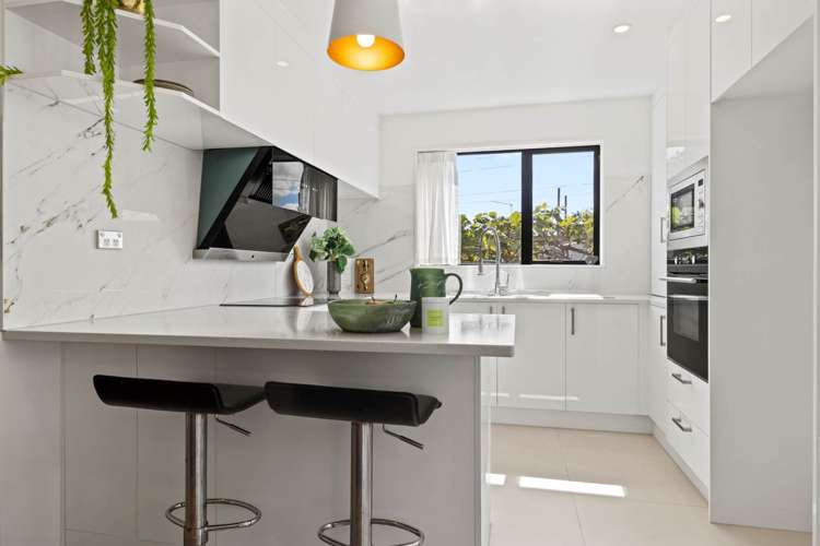 18A Ivon Road_4