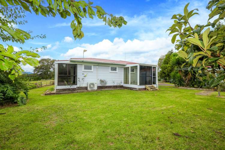 319 Glenbrook Beach Road Glenbrook_4